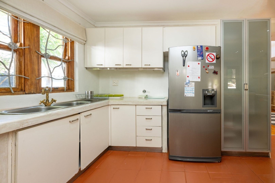 To Let 3 Bedroom Property for Rent in Camps Bay Western Cape